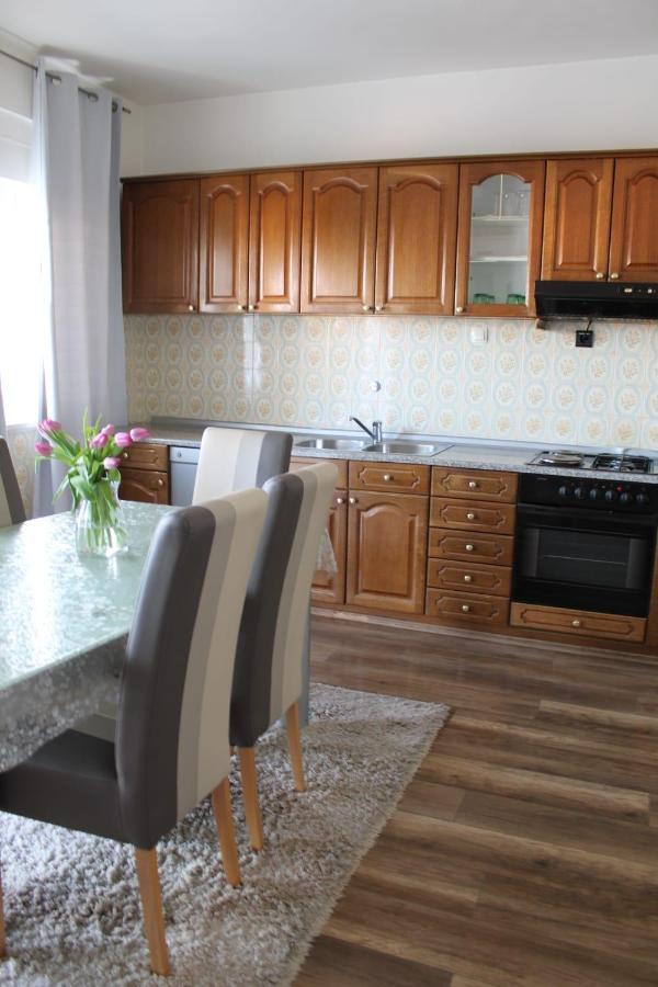 Apartments Renata Seget Donji Bagian luar foto