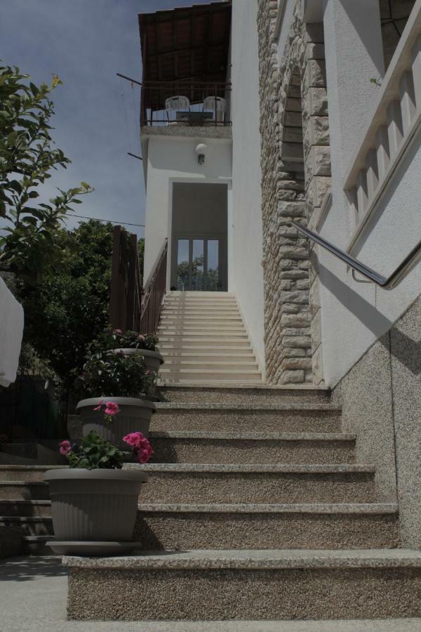 Apartments Renata Seget Donji Bagian luar foto